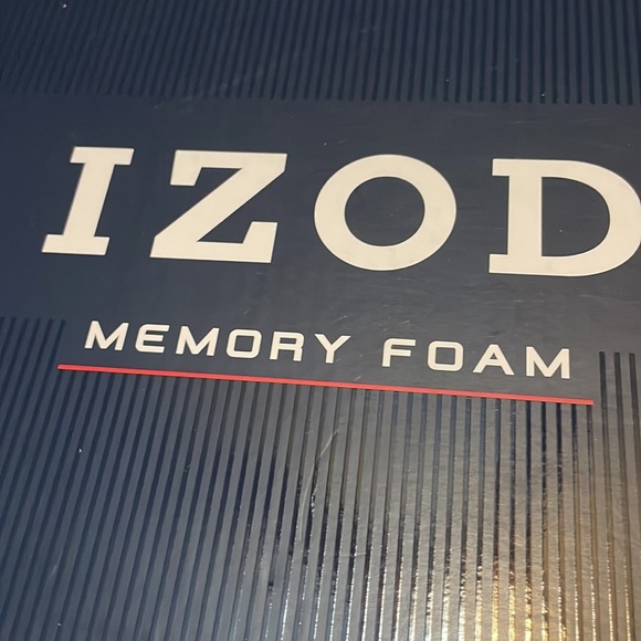 - - Men’s IZOD memory foam shoes - Picture 5 of 5